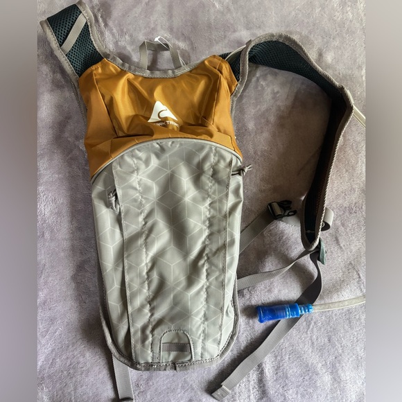 Ozark Trail Brown and Gray Backpack - Picture 2 of 5